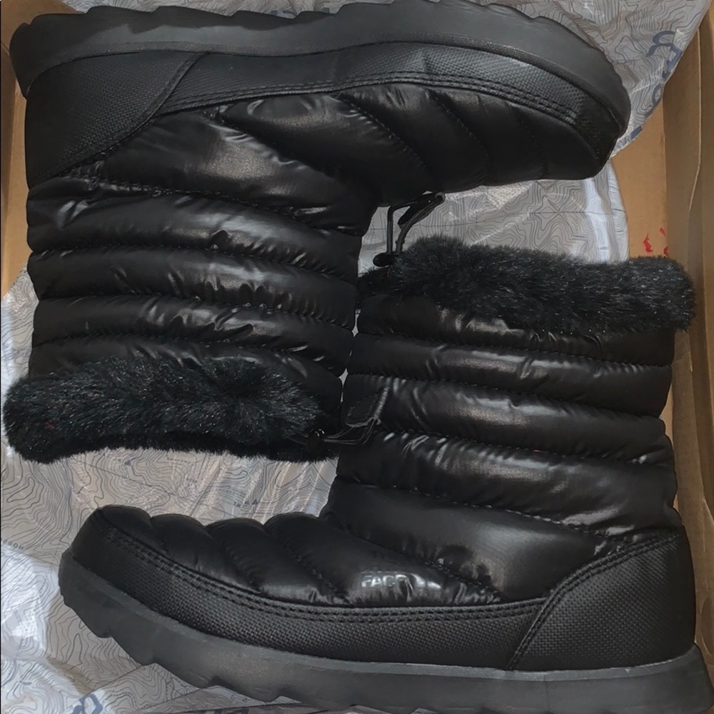Women’s NorthFace Thermoball Micro-Baffle Bootie